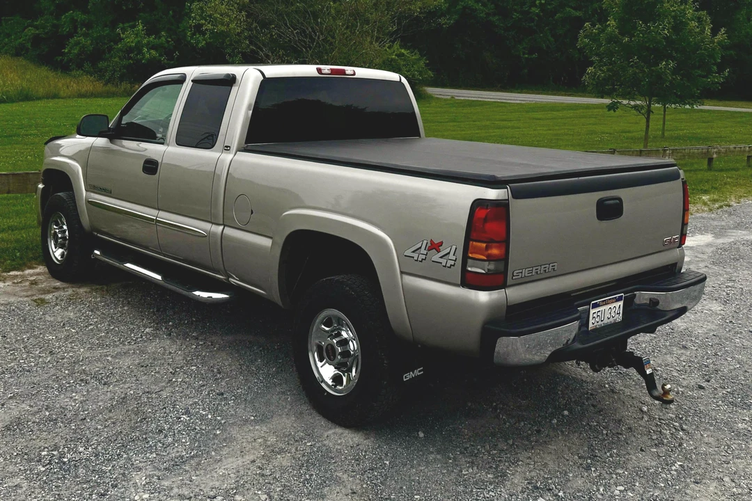 2004 GMC Sierra Heavy Duty 2nd Gen - Image 4 of 31