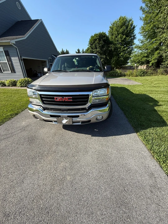 2004 GMC Sierra Heavy Duty 2nd Gen - Image 10 of 31