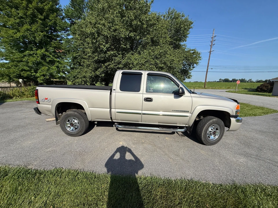 2004 GMC Sierra Heavy Duty 2nd Gen - Image 20 of 31