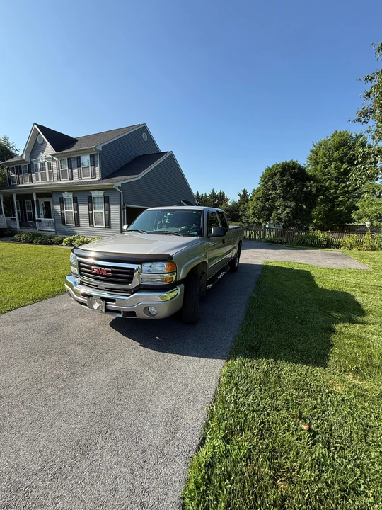 2004 GMC Sierra Heavy Duty 2nd Gen - Image 11 of 31