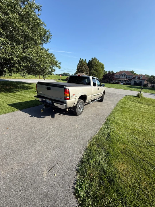 2004 GMC Sierra Heavy Duty 2nd Gen - Image 19 of 31