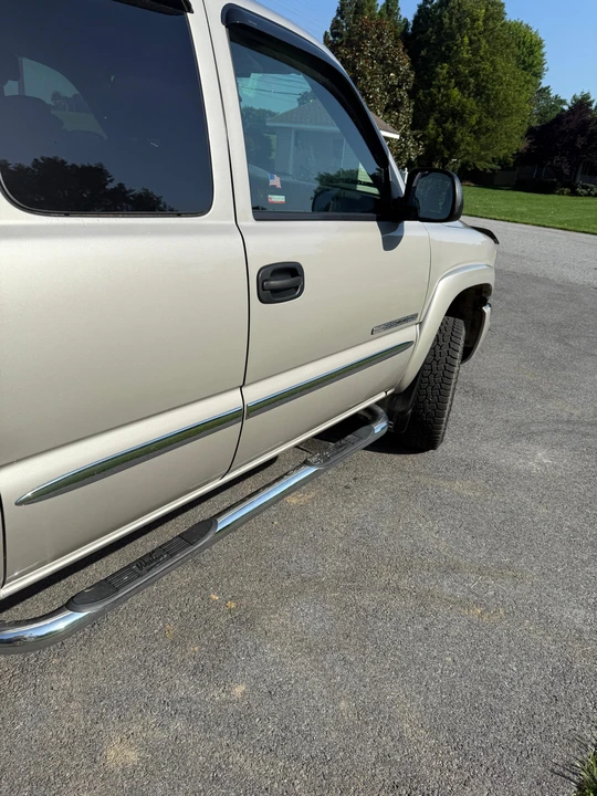 2004 GMC Sierra Heavy Duty 2nd Gen - Image 30 of 31