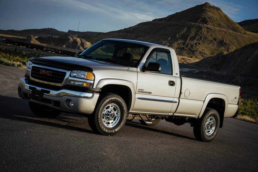 2004 GMC Sierra Heavy Duty 2nd Gen - Image 9 of 31