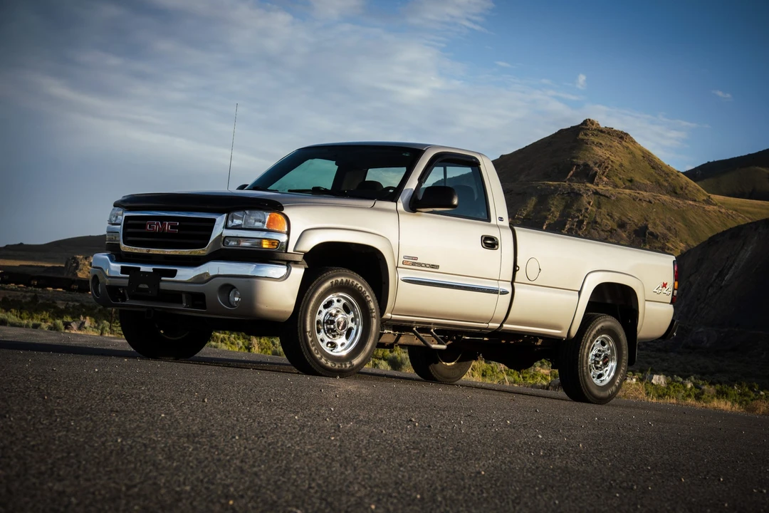 2004 GMC Sierra Heavy Duty 2nd Gen - Image 8 of 31