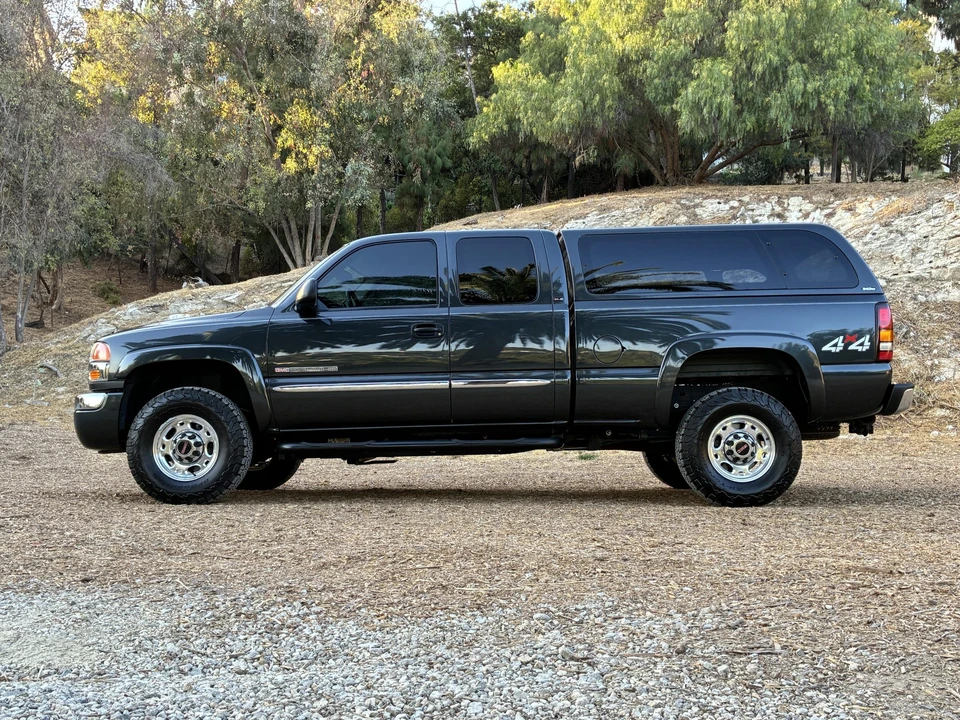 2004 GMC Sierra Heavy Duty 2nd Gen - Image 20 of 31