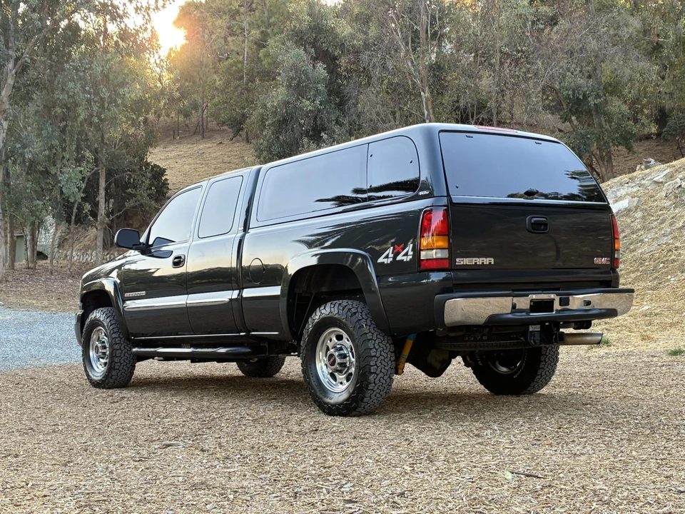 2004 GMC Sierra Heavy Duty 2nd Gen - Image 23 of 31