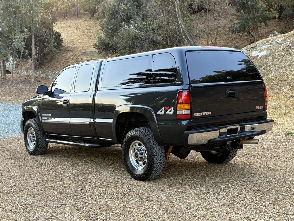 2004 GMC Sierra Heavy Duty 2nd Gen - Image 24 of 31