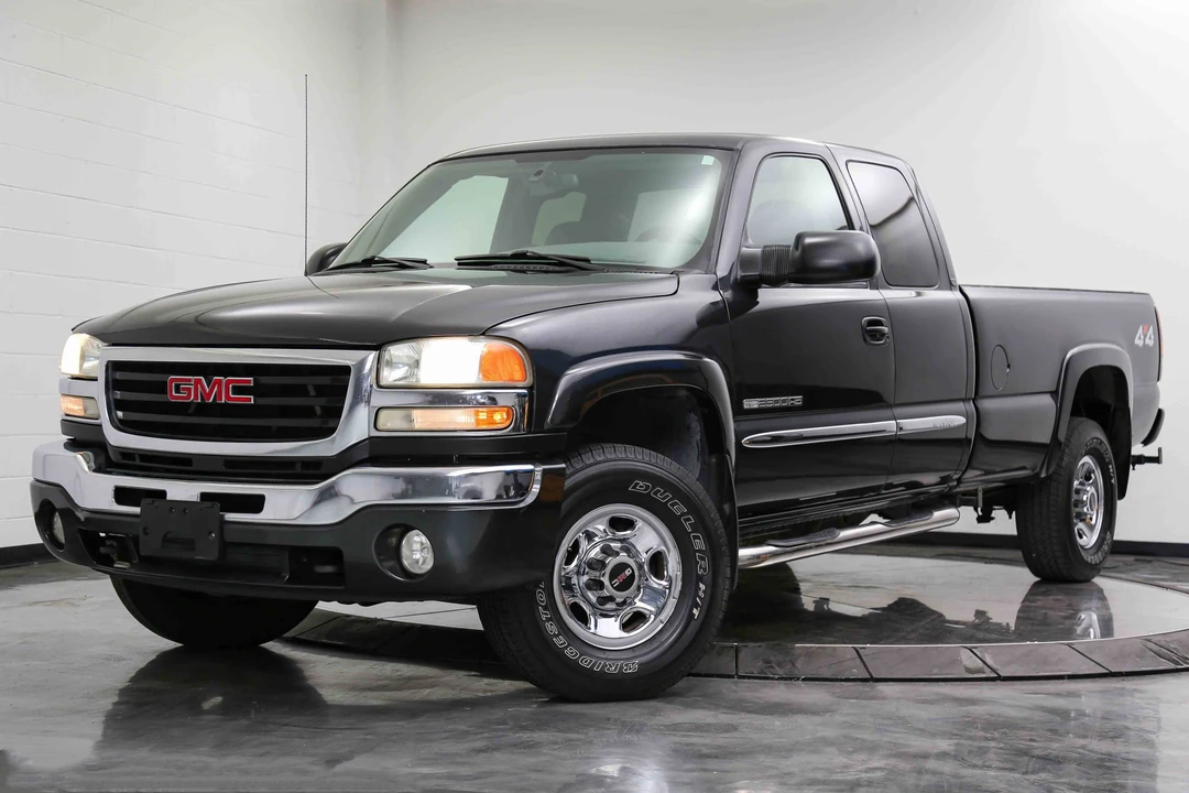 2004 GMC Sierra Heavy Duty 2nd Gen - Image 15 of 31