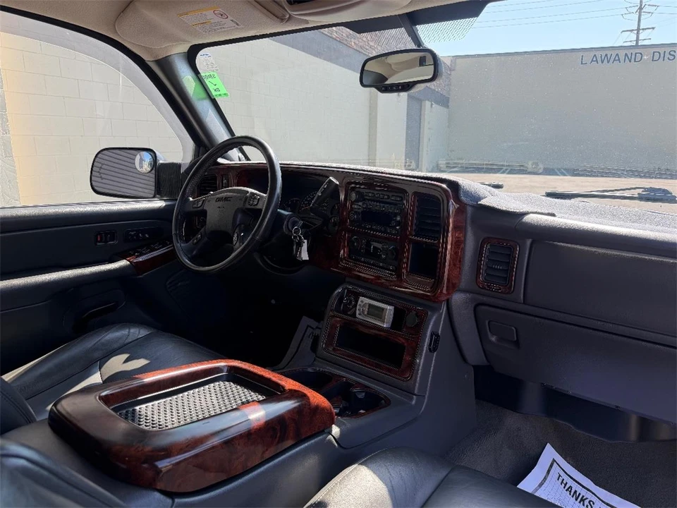 2004 GMC Sierra Heavy Duty 2nd Gen - Image 20 of 21