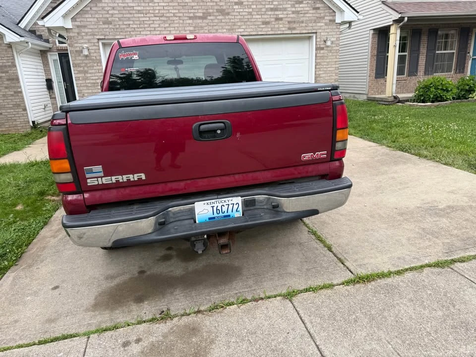 2004 GMC Sierra 2nd Gen - Image 5 of 7