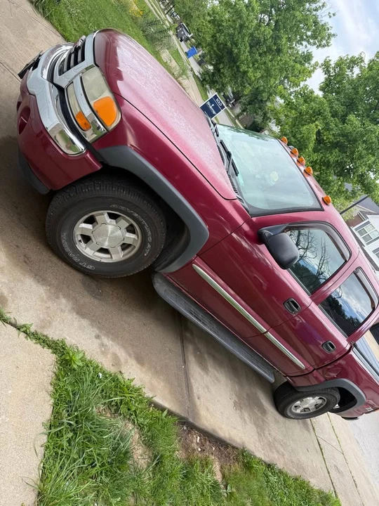 2004 GMC Sierra 2nd Gen - Image 4 of 7