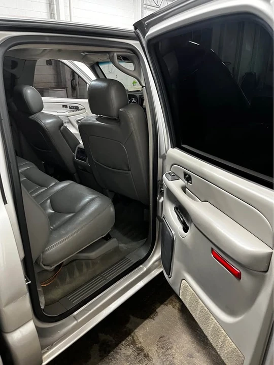 2004 GMC Sierra 2nd Gen - Image 10 of 13