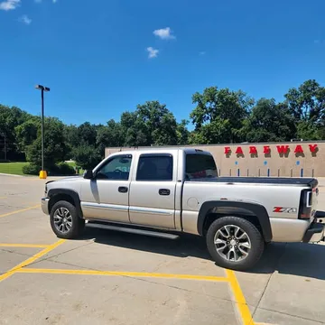 2004 GMC Sierra (Classic) 1500 Crew Cab SLT