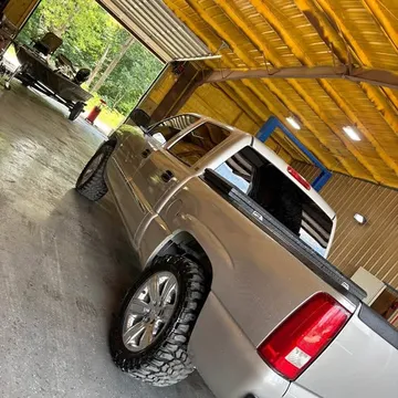 2004 GMC Sierra 1500 Crew Cab SLT