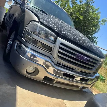 2004 GMC Sierra (Classic) 1500 Extended Cab SL Pickup 4D 6 1/2 ft