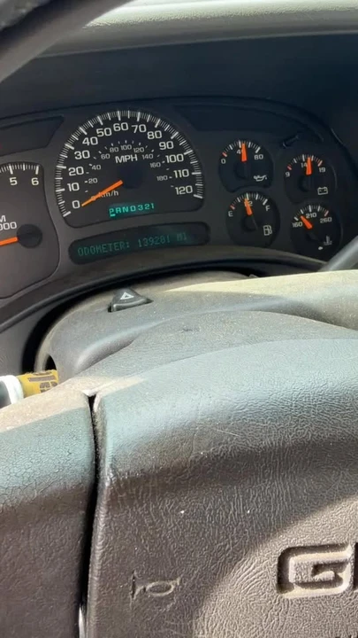 2004 GMC Sierra 2nd Gen - Image 10 of 10