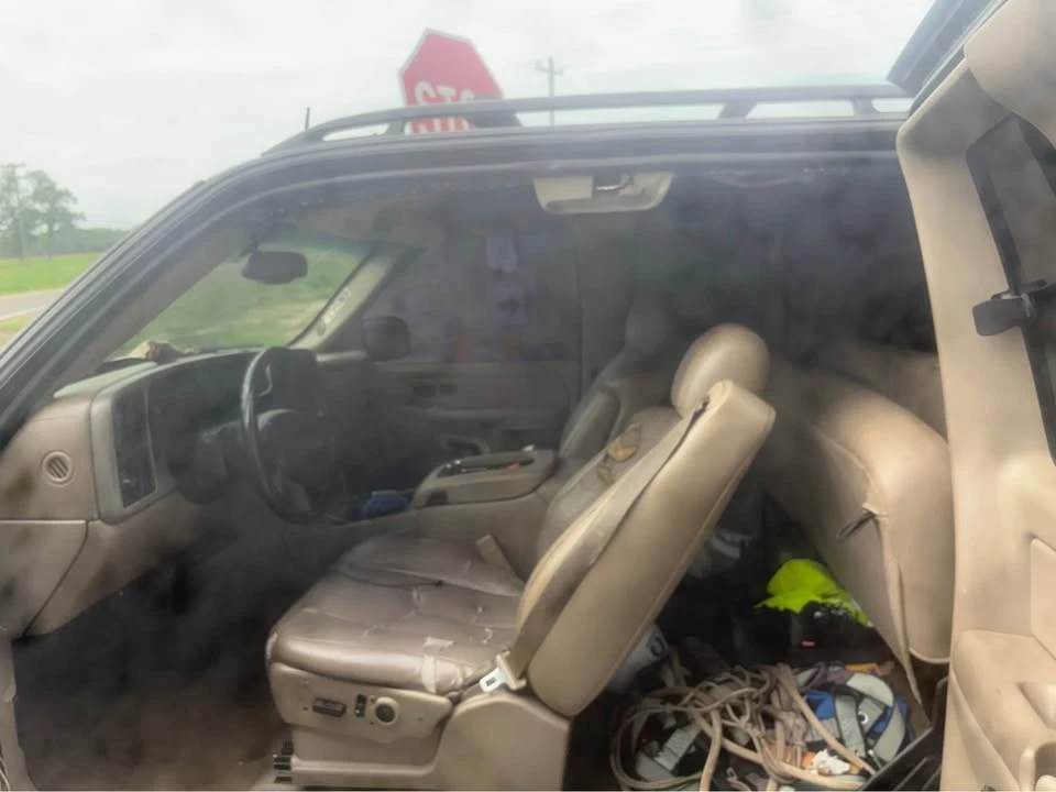 2004 GMC Sierra 2nd Gen - Image 7 of 8