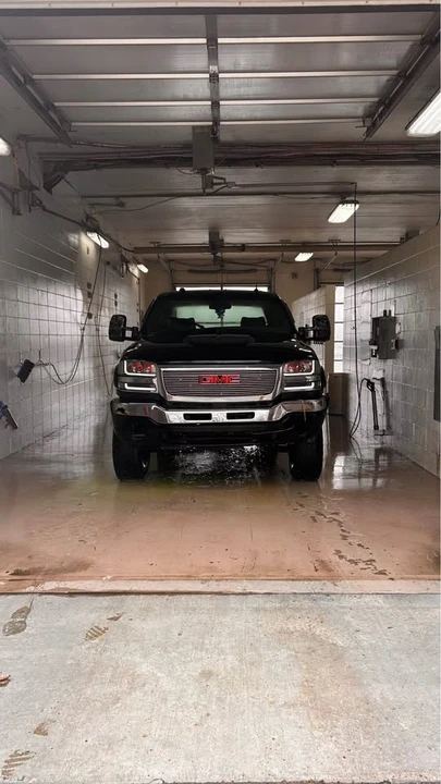 2004 GMC Sierra Heavy Duty 2nd Gen - Image 3 of 8