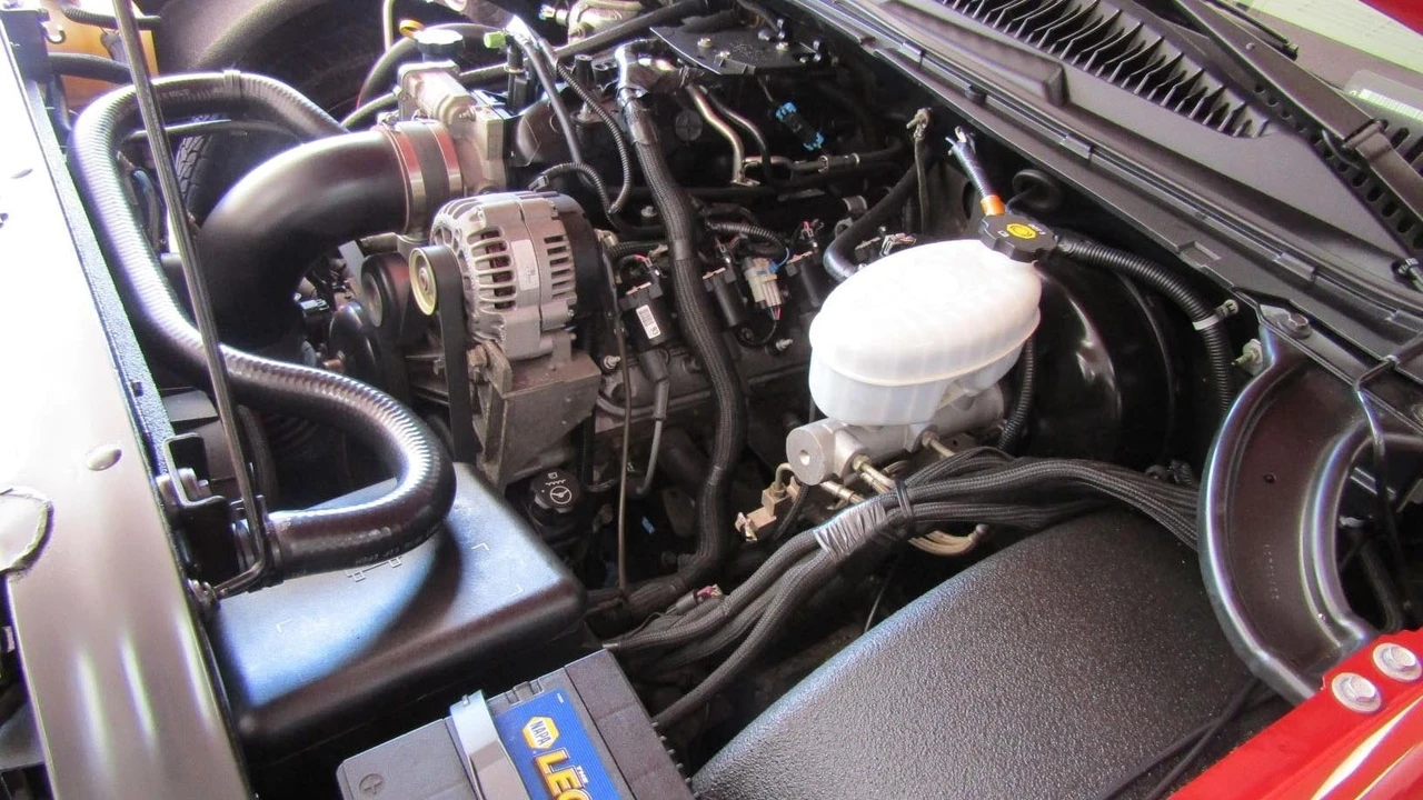 2004 GMC Sierra 2nd Gen - Image 7 of 21