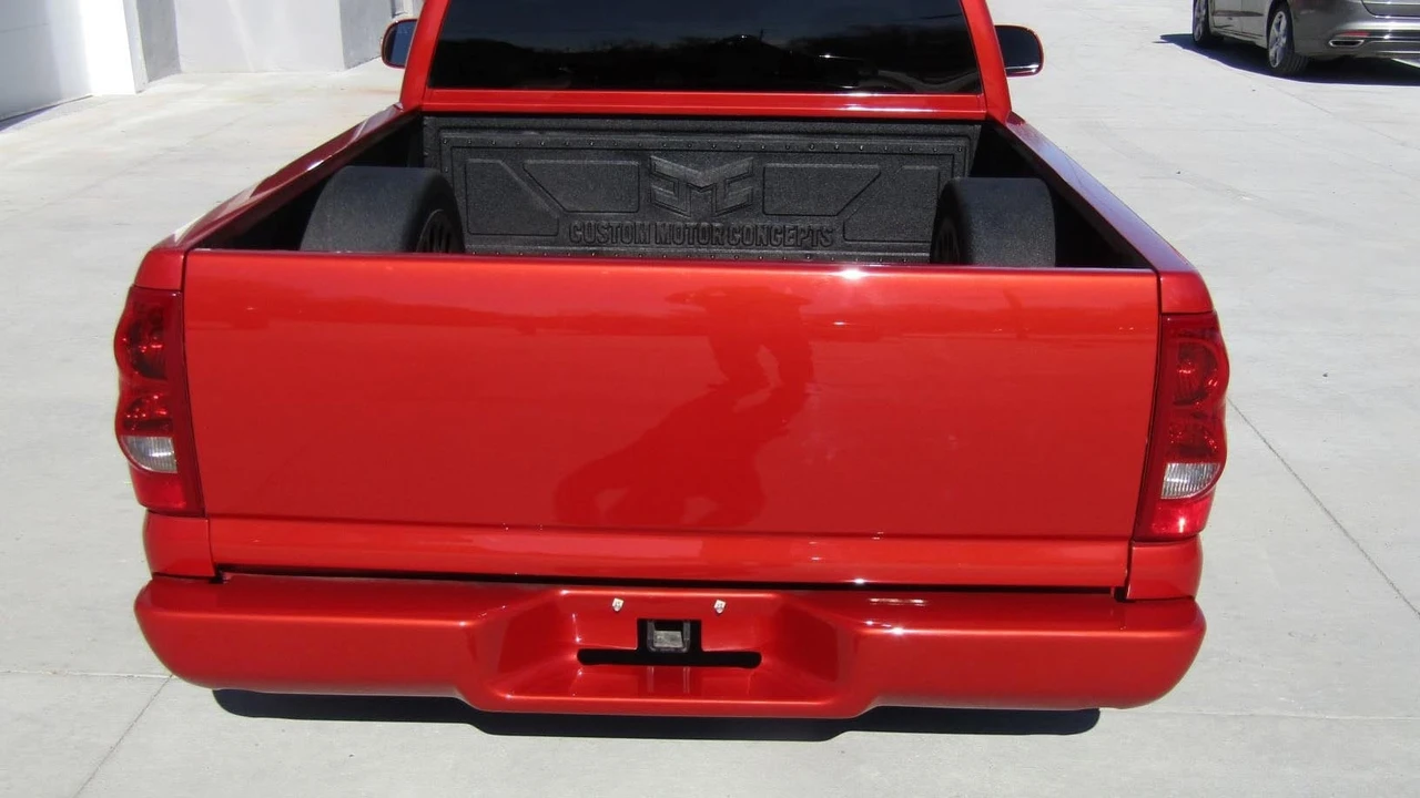 2004 GMC Sierra 2nd Gen - Image 14 of 21