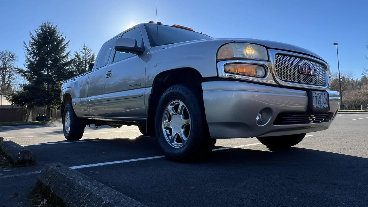 2004 GMC Sierra 2nd Gen - Image 28 of 31