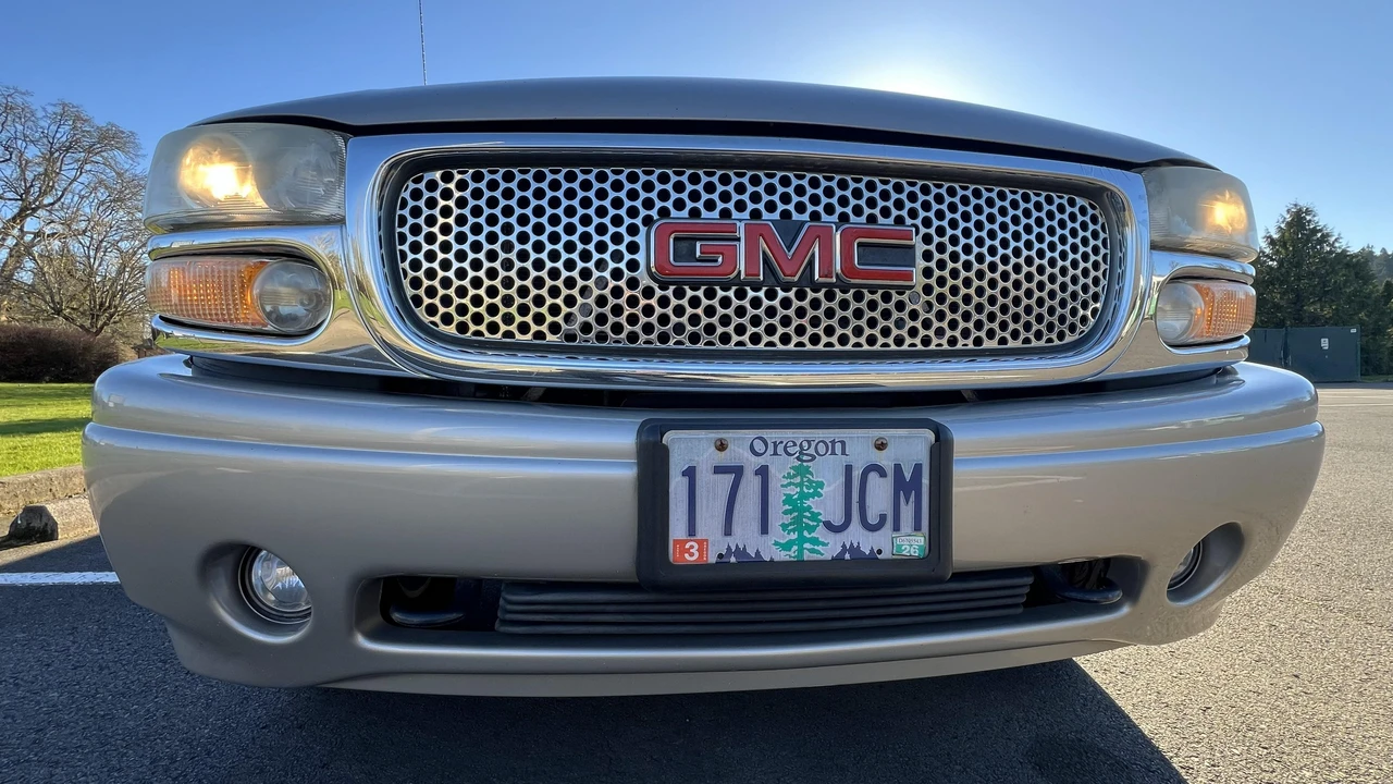 2004 GMC Sierra 2nd Gen - Image 29 of 31