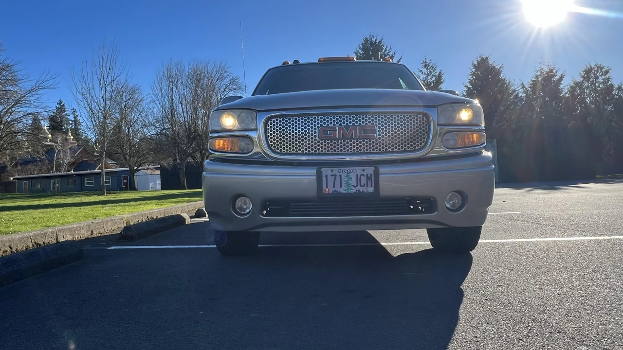 2004 GMC Sierra 2nd Gen - Image 7 of 31