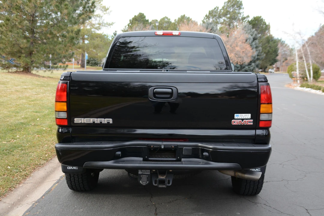 2004 GMC Sierra 2nd Gen - Image 5 of 30