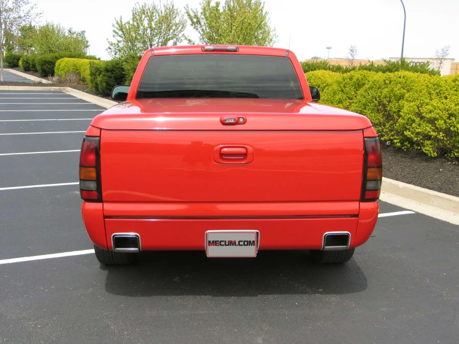 2004 GMC Sierra 2nd Gen - Image 3 of 7