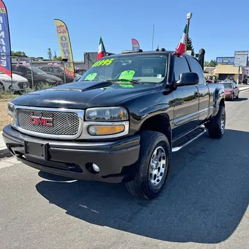 2004 GMC Sierra Quadrasteer