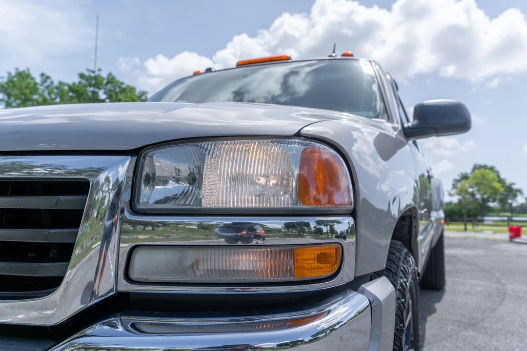 2004 GMC Sierra 2nd Gen - Image 13 of 31