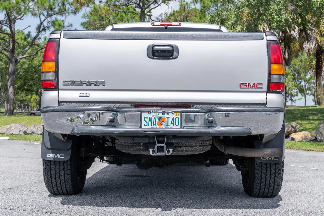 2004 GMC Sierra 2nd Gen - Image 15 of 31