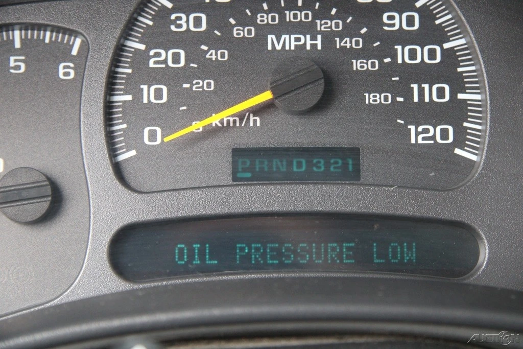 2004 GMC Yukon 2nd Gen - Image 19 of 21