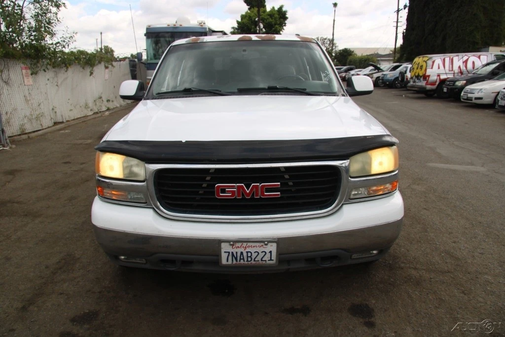 2004 GMC Yukon 2nd Gen - Image 12 of 21