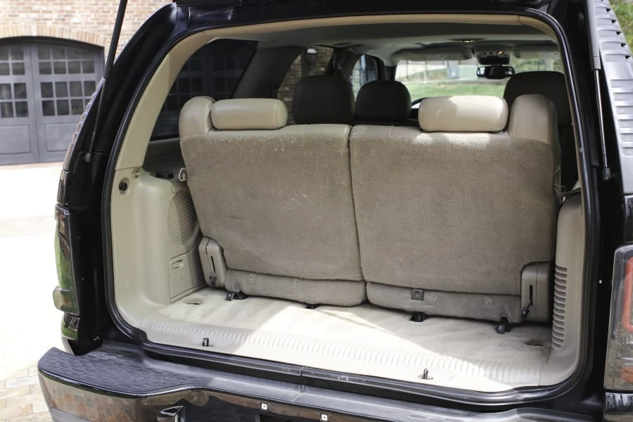 2004 GMC Yukon 2nd Gen - Image 13 of 30