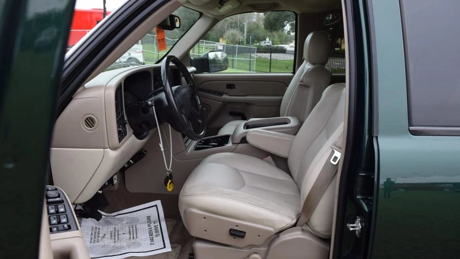 2004 GMC Yukon 2nd Gen - Image 3 of 7