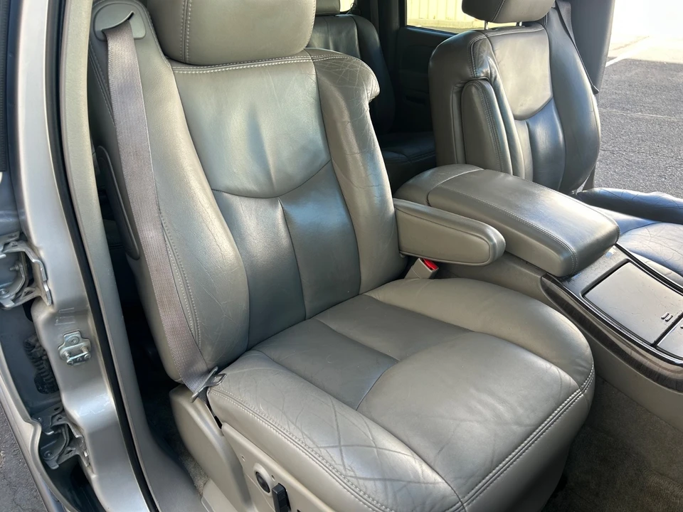 2004 GMC Yukon 2nd Gen - Image 14 of 21