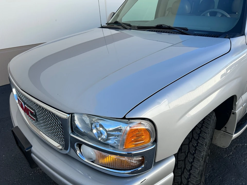 2004 GMC Yukon 2nd Gen - Image 6 of 21