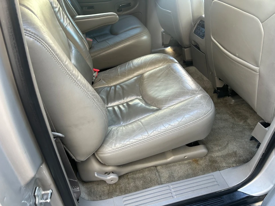 2004 GMC Yukon 2nd Gen - Image 15 of 21