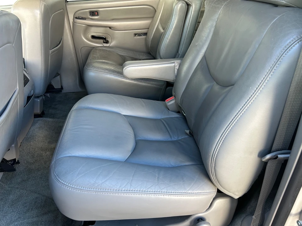 2004 GMC Yukon 2nd Gen - Image 13 of 21