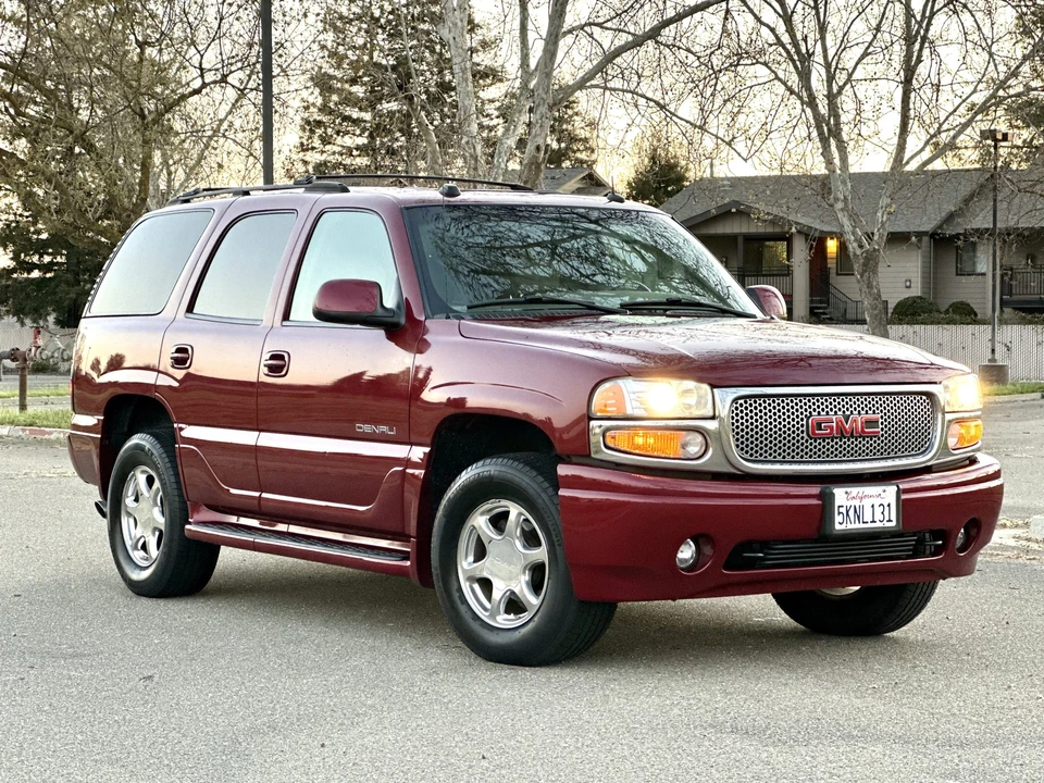 2004 GMC Yukon 2nd Gen - Image 27 of 31