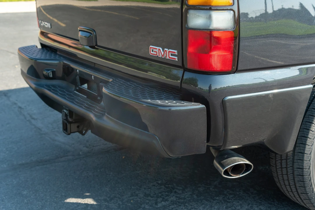 2004 GMC Yukon 2nd Gen - Image 30 of 31