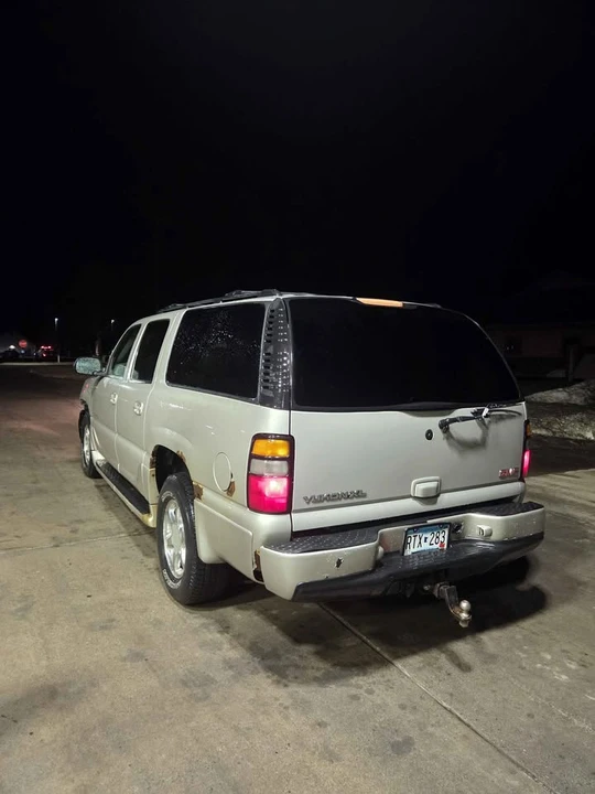 2004 GMC Yukon 2nd Gen - Image 10 of 10