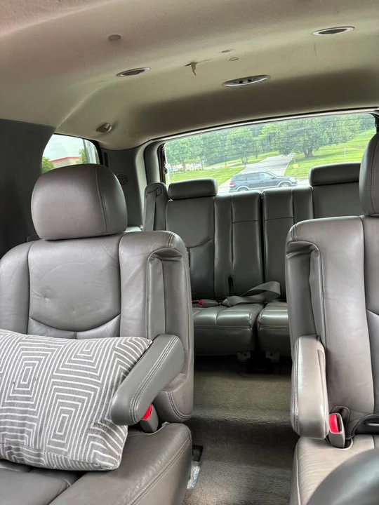2004 GMC Yukon 2nd Gen - Image 12 of 18
