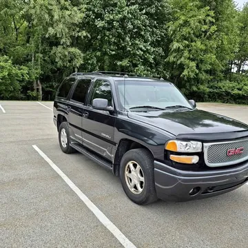 2004 GMC Yukon Denali