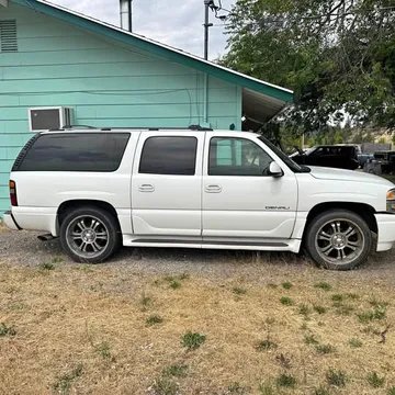 2004 GMC Yukon Denali XL