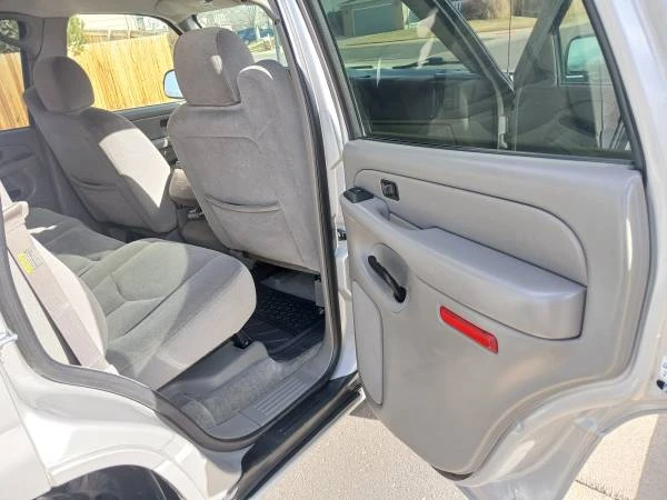 2004 GMC Yukon 3rd Gen - Image 14 of 21