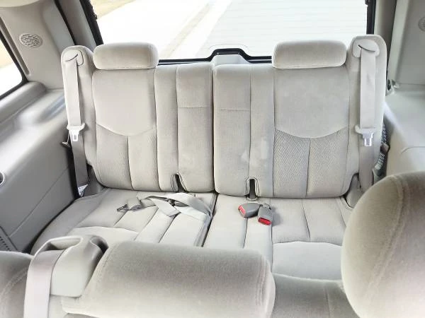2004 GMC Yukon 3rd Gen - Image 18 of 21