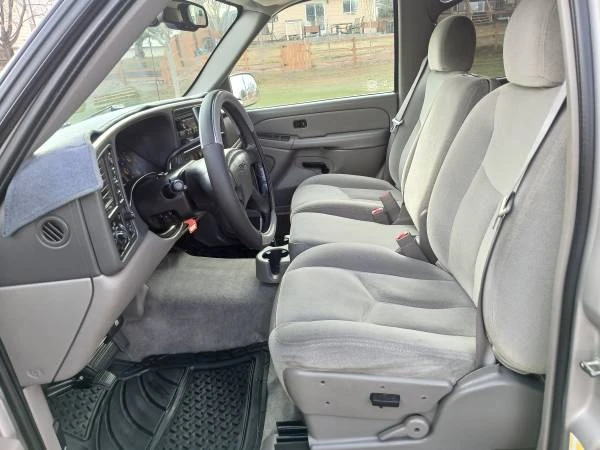 2004 GMC Yukon 3rd Gen - Image 12 of 21