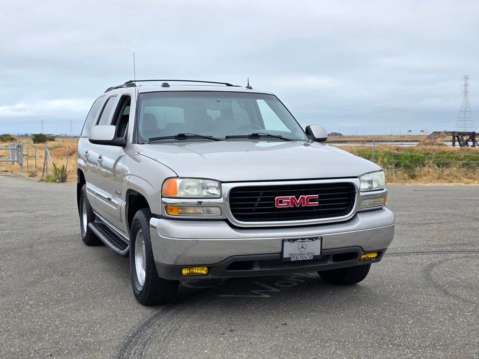 2004 GMC Yukon 2nd Gen - Image 18 of 31